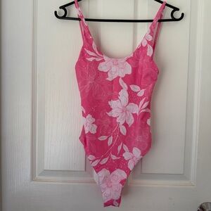 NWOT Kulani Kinis XS One Piece